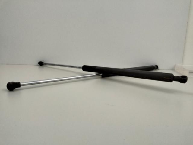 bontott RENAULT LAGUNA II Gázrugós Kitámasztó Teleszkóp Pár Csomagtérajtó