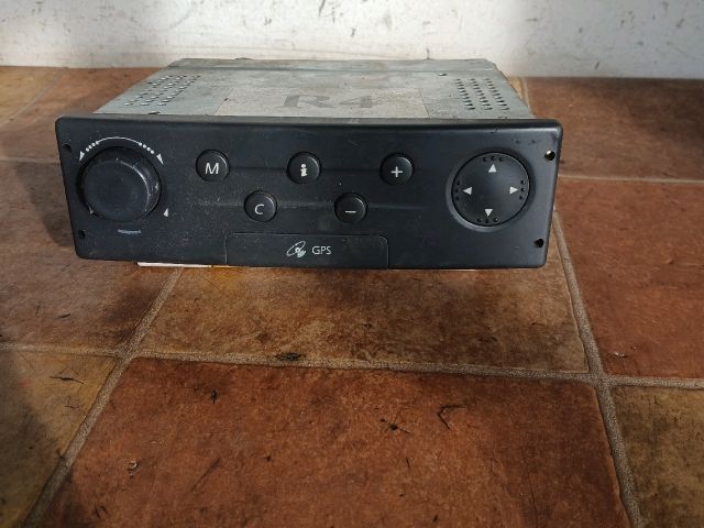 bontott RENAULT LAGUNA II GPS Elektronika