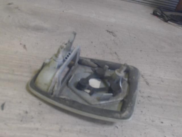 bontott RENAULT LAGUNA II Hátsó Embléma