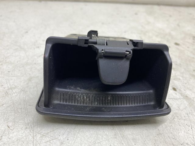 bontott RENAULT LAGUNA II Hátsó Hamutartó