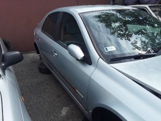 bontott RENAULT LAGUNA II Hátsó középső Biztonsági Öv