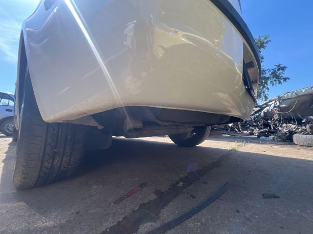 bontott RENAULT LAGUNA II Hátsó Lökhárító (Üresen)