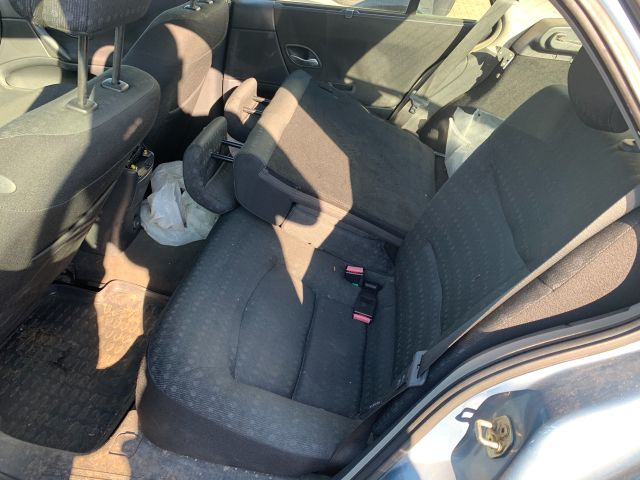 bontott RENAULT LAGUNA II Hátsó Ülés Szett