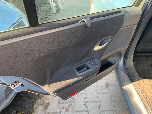 bontott RENAULT LAGUNA II Hátsó Ülés Szett