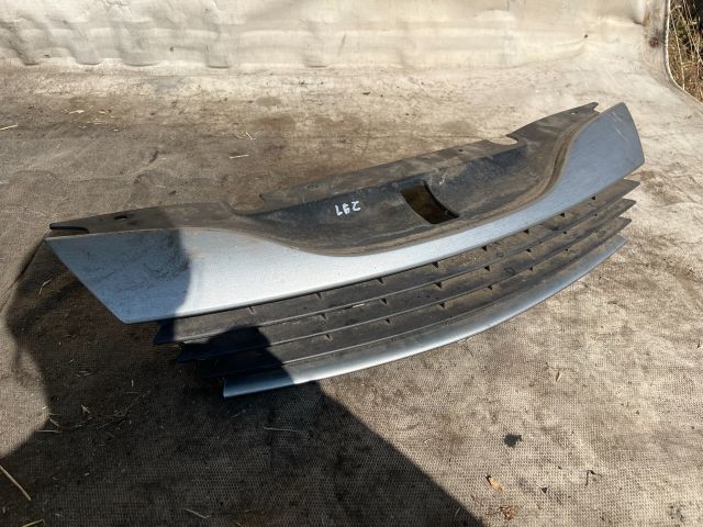 bontott RENAULT LAGUNA II Hűtőrács