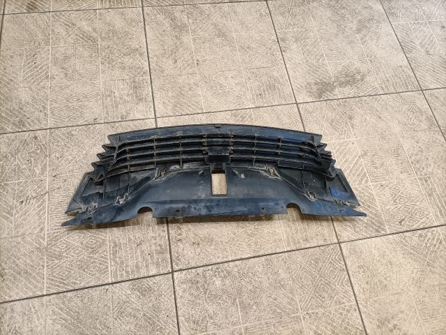bontott RENAULT LAGUNA II Hűtőrács