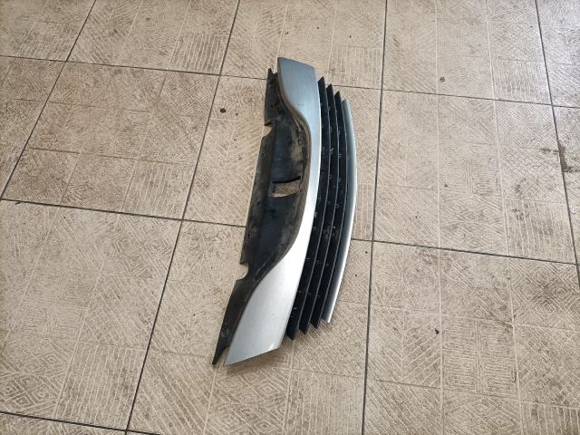 bontott RENAULT LAGUNA II Hűtőrács