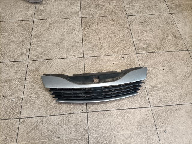 bontott RENAULT LAGUNA II Hűtőrács