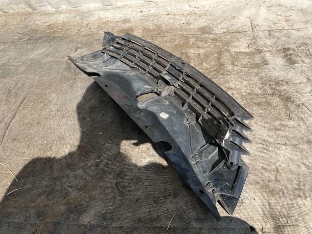 bontott RENAULT LAGUNA II Hűtőrács