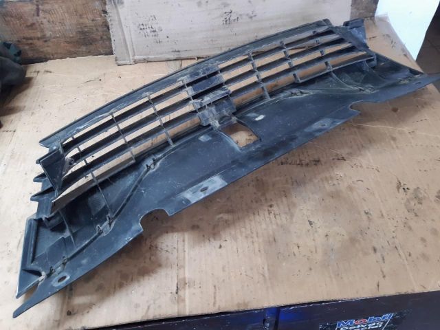 bontott RENAULT LAGUNA II Hűtőrács