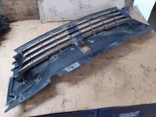 bontott RENAULT LAGUNA II Hűtőrács