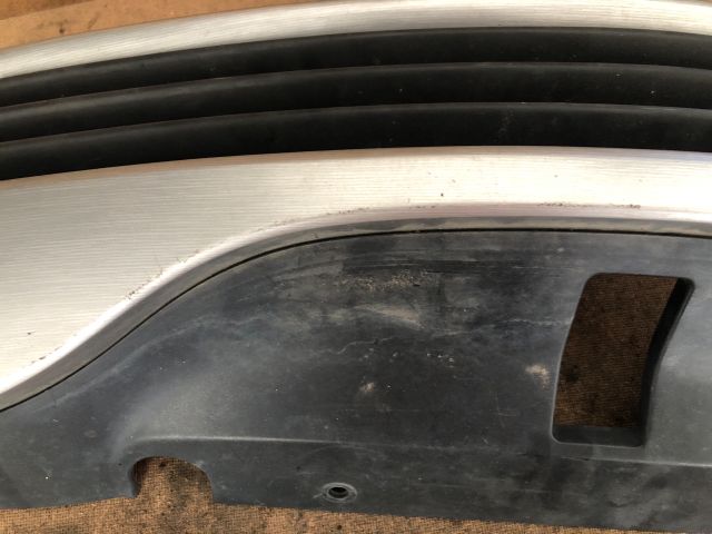 bontott RENAULT LAGUNA II Hűtőrács