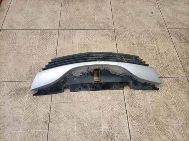 bontott RENAULT LAGUNA II Hűtőrács