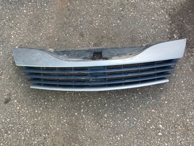 bontott RENAULT LAGUNA II Hűtőrács