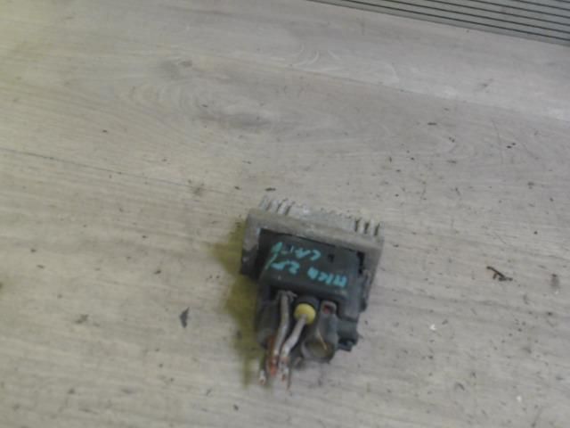 bontott RENAULT LAGUNA II Izzító Relé