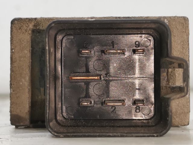 bontott RENAULT LAGUNA II Izzító Relé