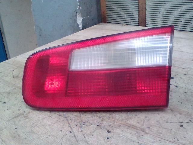 bontott RENAULT LAGUNA II Jobb Belső Hátsó Lámpa