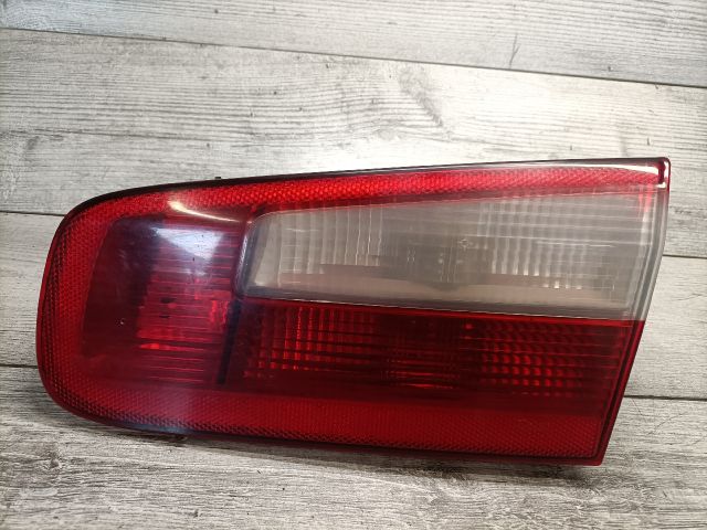 bontott RENAULT LAGUNA II Jobb Belső Hátsó Lámpa