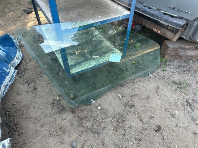 bontott RENAULT LAGUNA II Jobb első Ablak