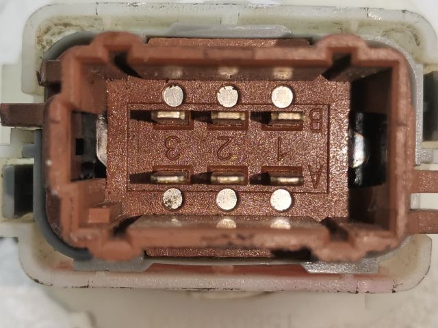 bontott RENAULT LAGUNA II Jobb első Ablakemelő Kapcsoló