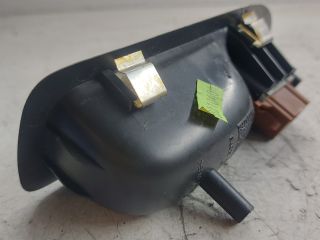 bontott RENAULT LAGUNA II Jobb első Ablakemelő Kapcsoló