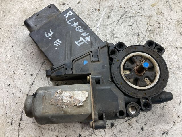 bontott RENAULT LAGUNA II Jobb első Ablakemelő Motor