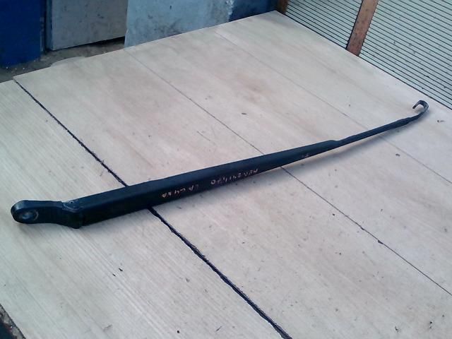 bontott RENAULT LAGUNA II Jobb első Ablaktörlő Kar