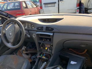 bontott RENAULT LAGUNA II Jobb első Ajtó Kárpit