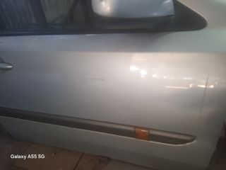 bontott RENAULT LAGUNA II Jobb első Ajtó (Részeivel)