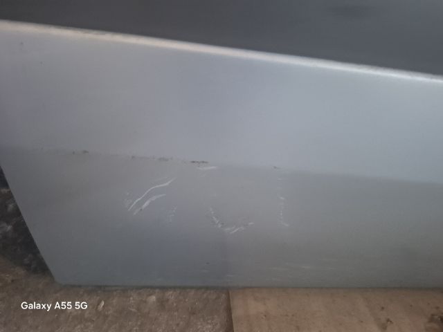 bontott RENAULT LAGUNA II Jobb első Ajtó (Részeivel)