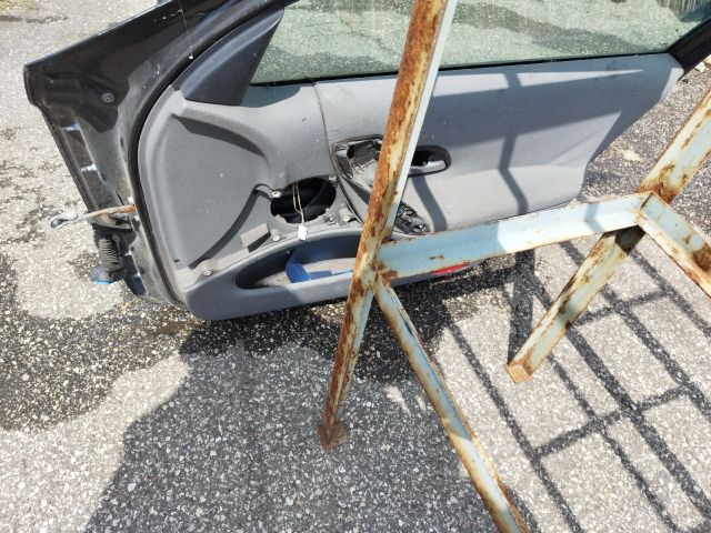 bontott RENAULT LAGUNA II Jobb első Ajtó (Részeivel)