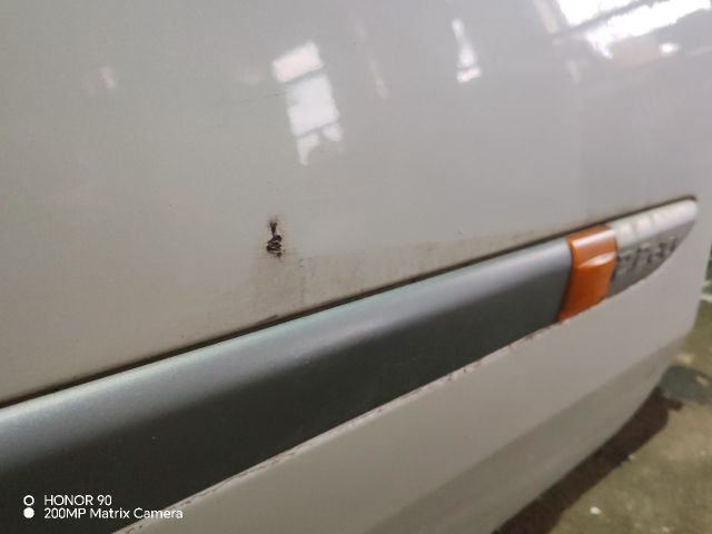 bontott RENAULT LAGUNA II Jobb első Ajtó (Részeivel)