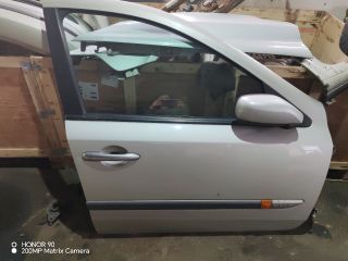 bontott RENAULT LAGUNA II Jobb első Ajtó (Részeivel)