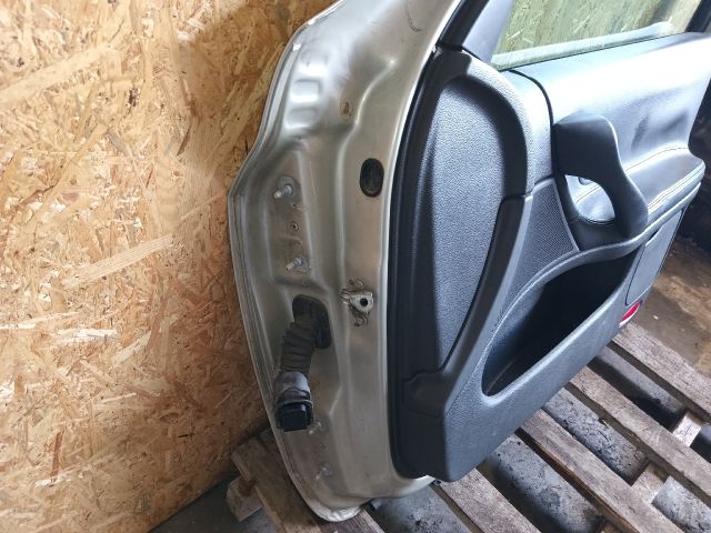 bontott RENAULT LAGUNA II Jobb első Ajtó (Részeivel)