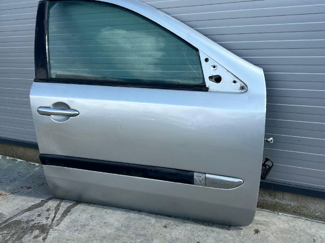 bontott RENAULT LAGUNA II Jobb első Ajtó (Üres lemez)
