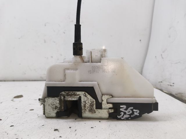 bontott RENAULT LAGUNA II Jobb első Ajtózár