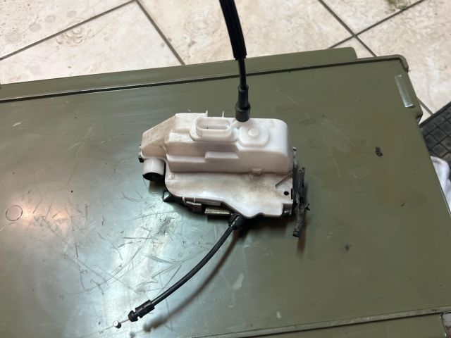 bontott RENAULT LAGUNA II Jobb első Ajtózár