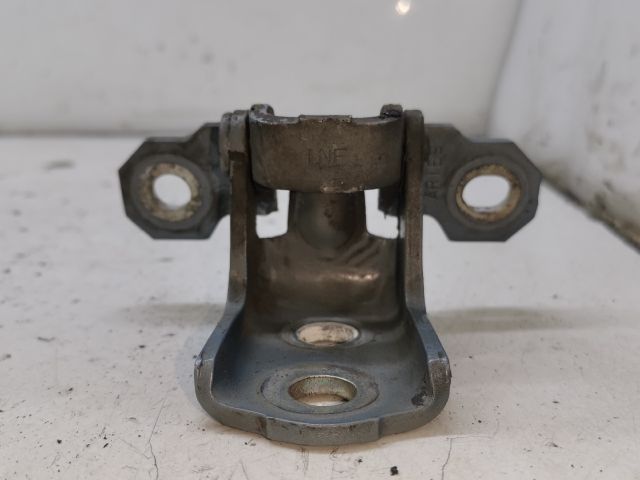 bontott RENAULT LAGUNA II Jobb első Alsó Zsanér