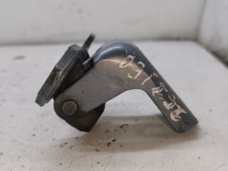 bontott RENAULT LAGUNA II Jobb első Alsó Zsanér