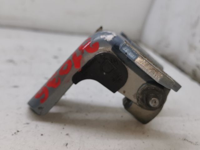 bontott RENAULT LAGUNA II Jobb első Felső Zsanér