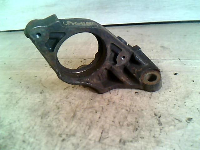 bontott RENAULT LAGUNA II Jobb első Féltengely Tartó