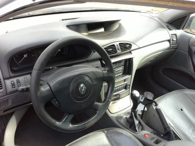 bontott RENAULT LAGUNA II Jobb első Fixüveg (Ajtóban)