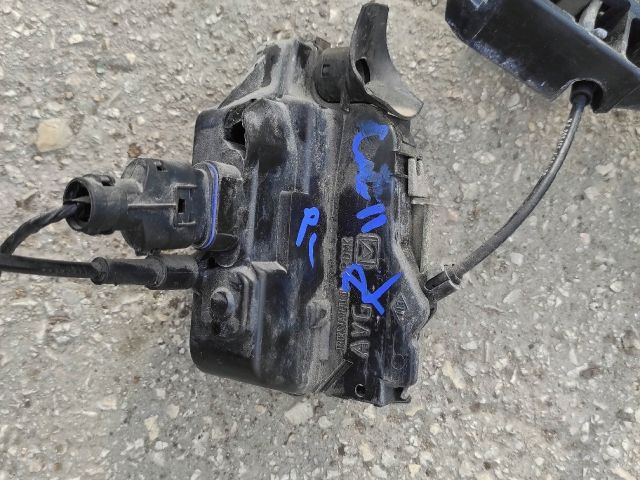 bontott RENAULT LAGUNA II Jobb első Központizár Motor