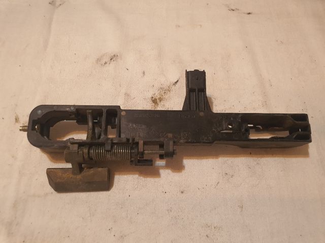 bontott RENAULT LAGUNA II Jobb első Külső Kilincsfészek