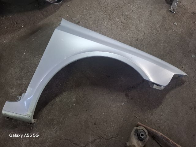 bontott RENAULT LAGUNA II Jobb első Sárvédő