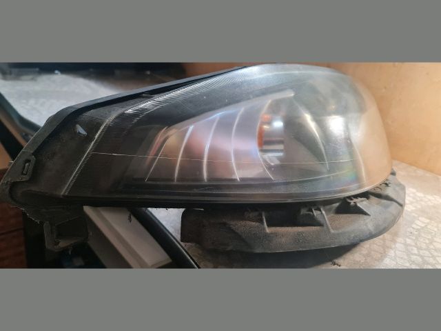 bontott RENAULT LAGUNA II Jobb Fényszóró