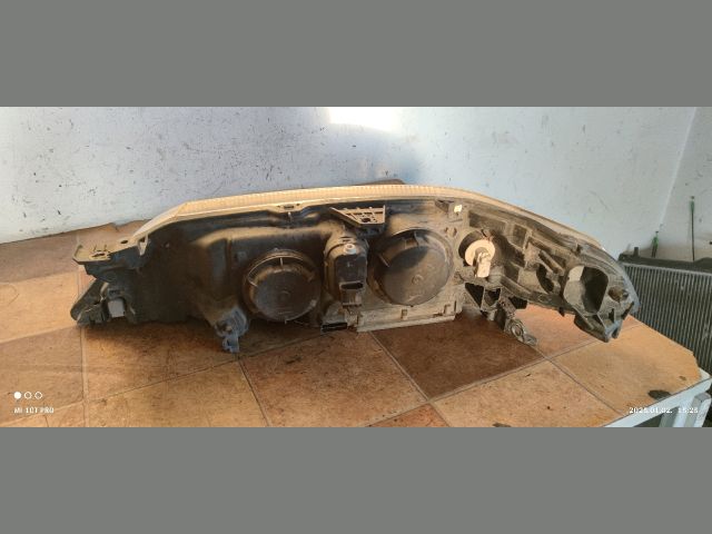 bontott RENAULT LAGUNA II Jobb Fényszóró