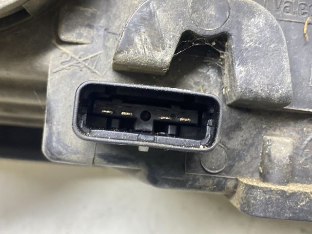 bontott RENAULT LAGUNA II Jobb Fényszóró