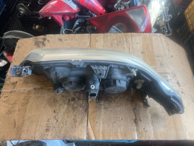 bontott RENAULT LAGUNA II Jobb Fényszóró