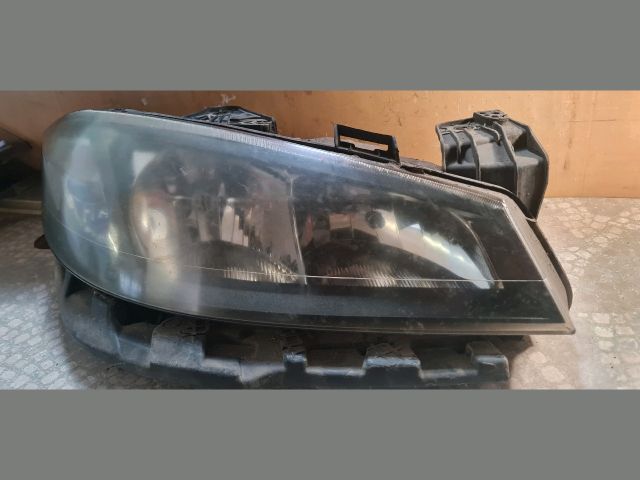 bontott RENAULT LAGUNA II Jobb Fényszóró